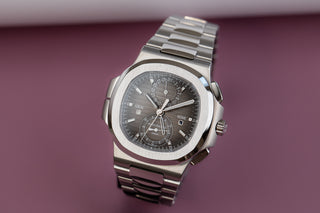 Patek Philippe Nautilus 5990/1A-001