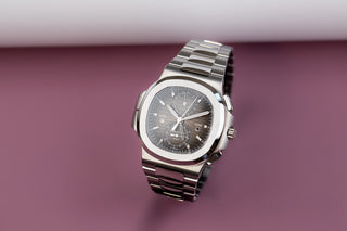 Patek Philippe Nautilus 5990/1A-001