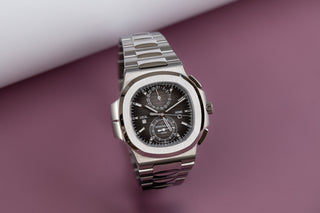 Patek Philippe Nautilus 5990/1A-001