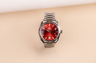 Omega Seamaster Aqua Terra rotes Zifferblatt